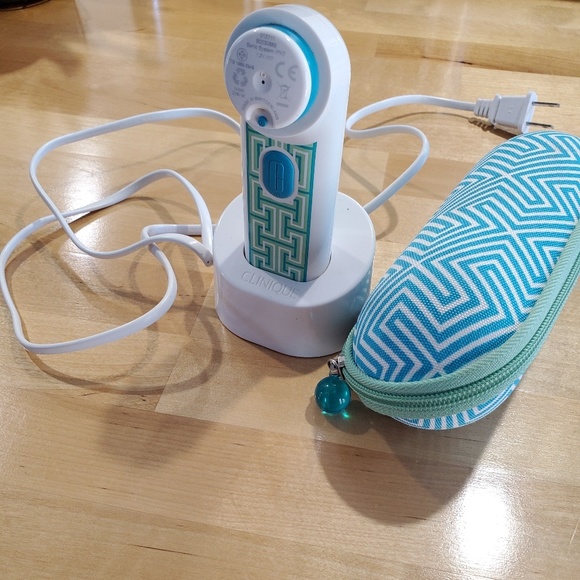 SOLD - Picture 2 of 2